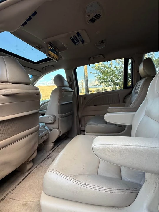 2006 Honda Odyssey - Image 9 of 11
