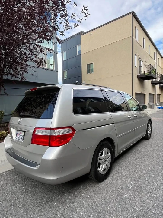 2006 Honda Odyssey - Image 5 of 10