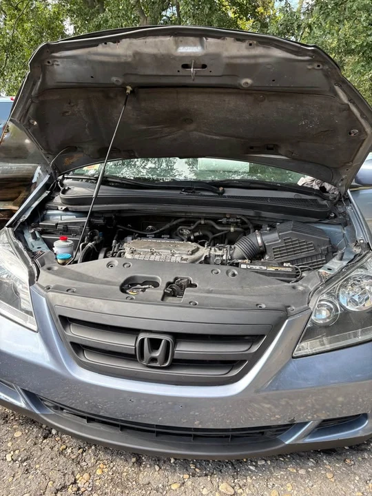 2006 Honda Odyssey - Image 13 of 16