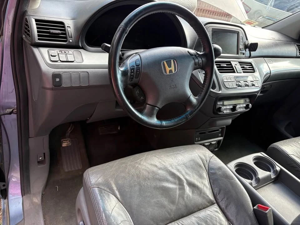 2006 Honda Odyssey - Image 14 of 16