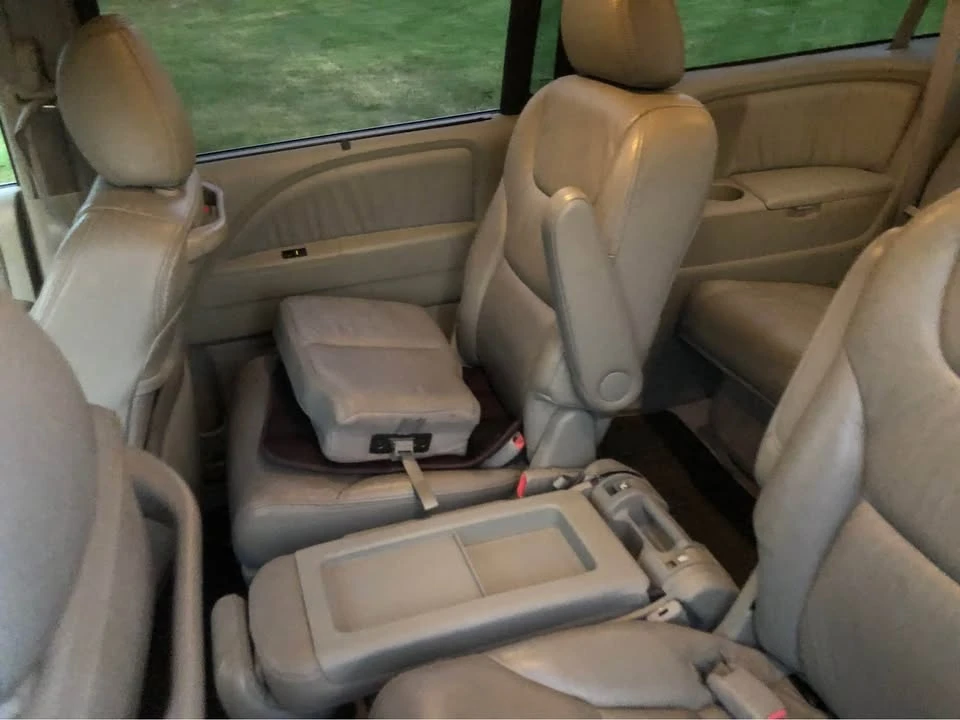 2006 Honda Odyssey - Image 8 of 8