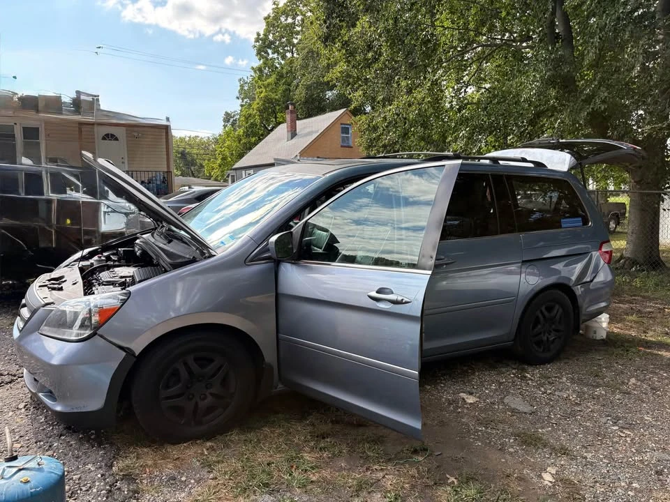 2006 Honda Odyssey - Image 16 of 16