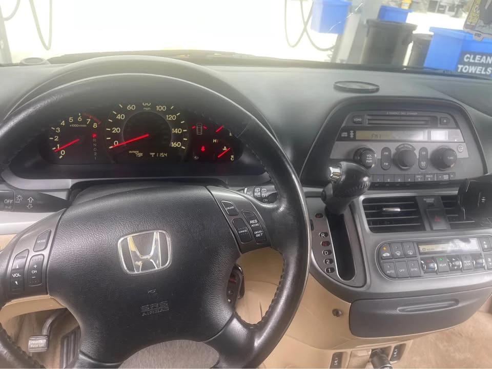 2006 Honda Odyssey - Image 10 of 12