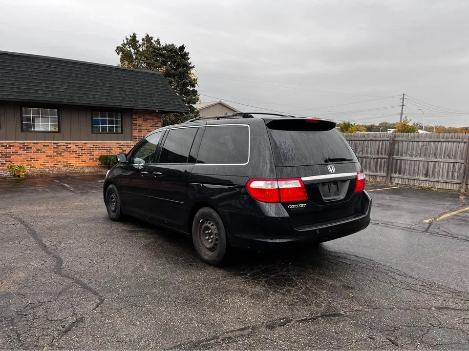 2006 Honda Odyssey - Image 2 of 18
