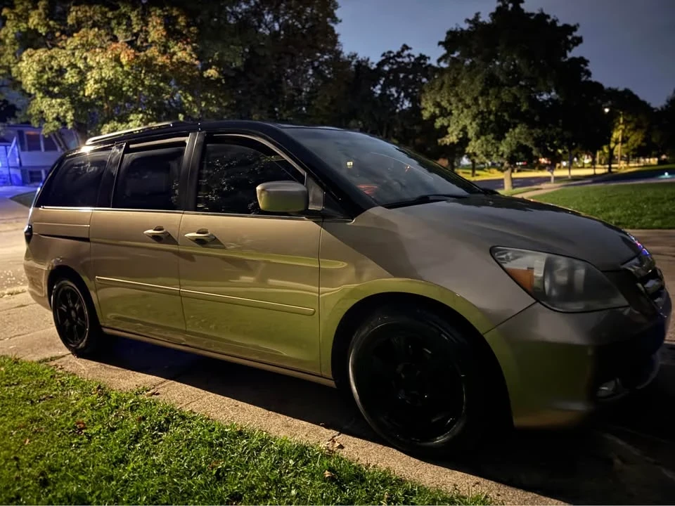 2006 Honda Odyssey - Image 2 of 18
