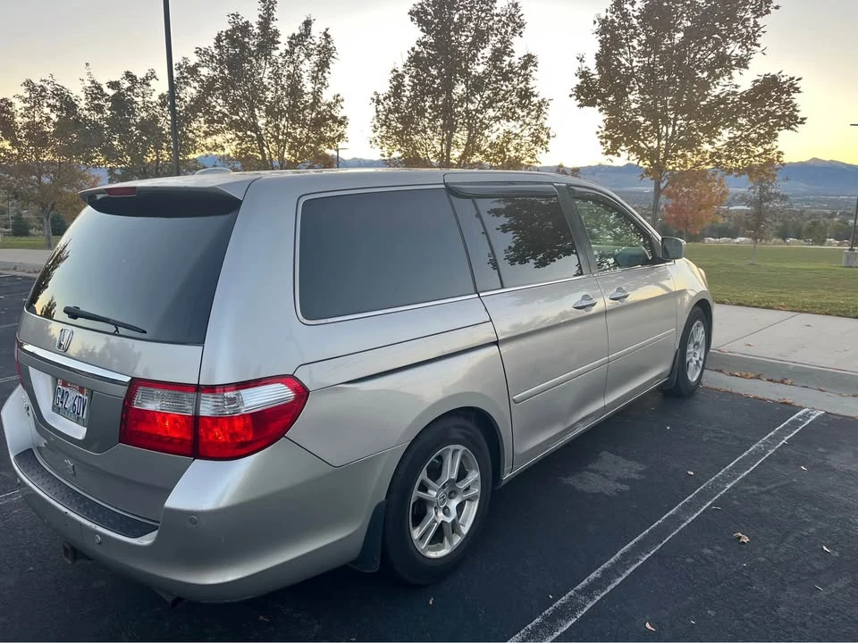 2006 Honda Odyssey - Image 2 of 9