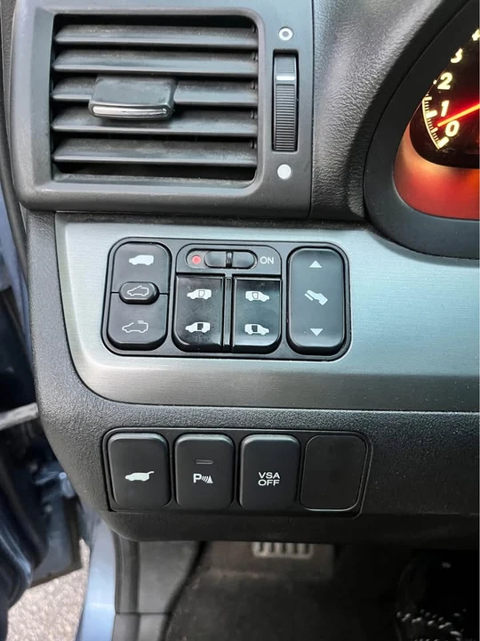 2006 Honda Odyssey - Image 15 of 20