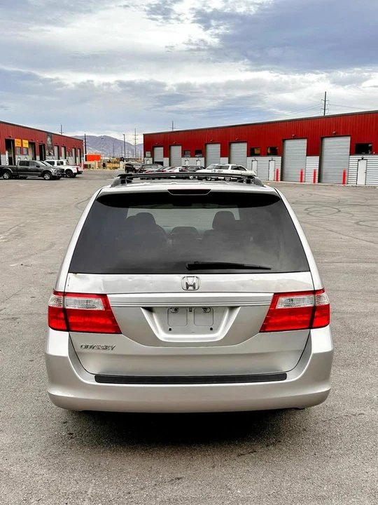 2006 Honda Odyssey - Image 6 of 17