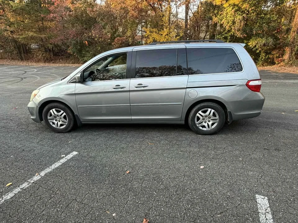 2006 Honda Odyssey - Image 2 of 15