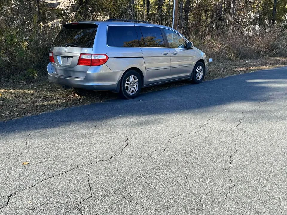 2006 Honda Odyssey - Image 3 of 11