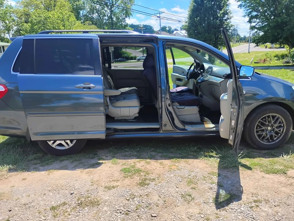 2006 Honda Odyssey - Image 5 of 10