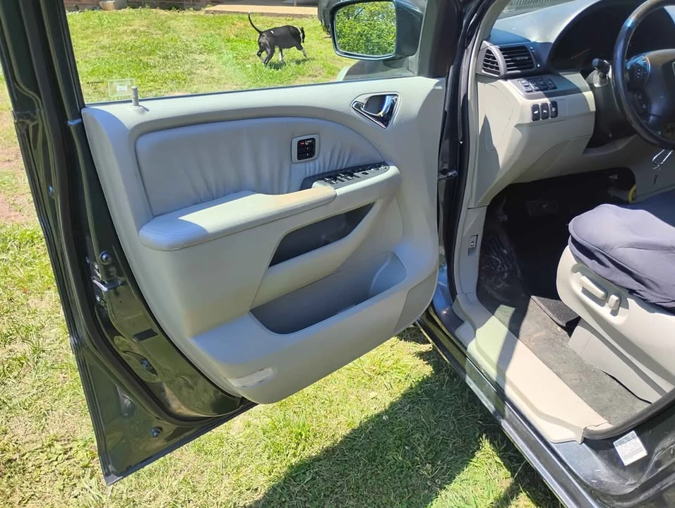 2006 Honda Odyssey - Image 8 of 10