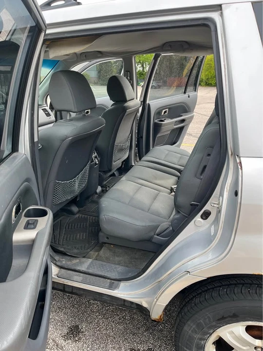 2006 Honda Pilot 1st Gen - Image 6 of 19
