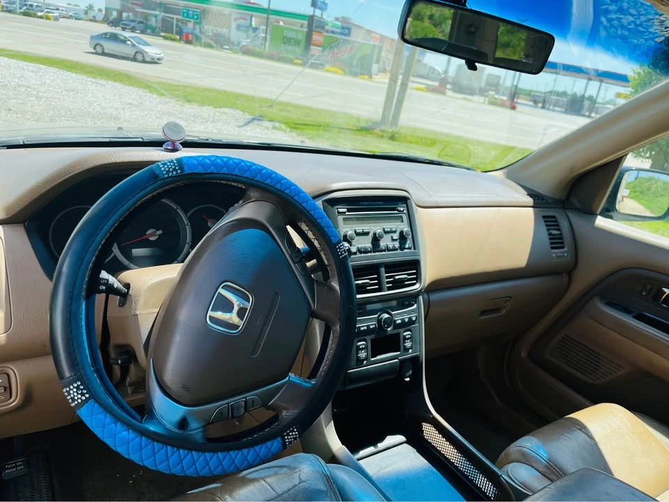 2006 Honda Pilot 1st Gen - Image 5 of 7