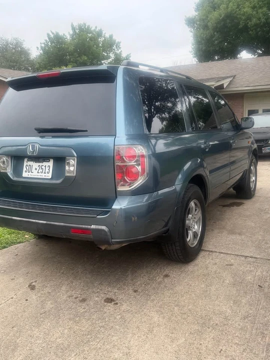 2006 Honda Pilot 1st Gen - Image 3 of 10