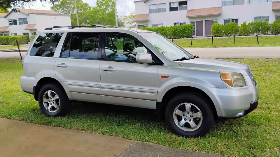 2006 Honda Pilot 1st Gen - Image 5 of 20