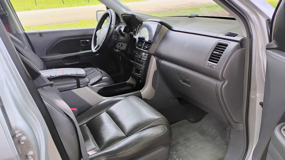 2006 Honda Pilot 1st Gen - Image 16 of 20
