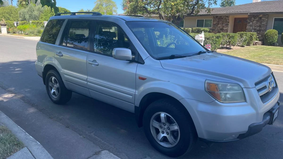 2006 Honda Pilot 1st Gen - Image 3 of 16