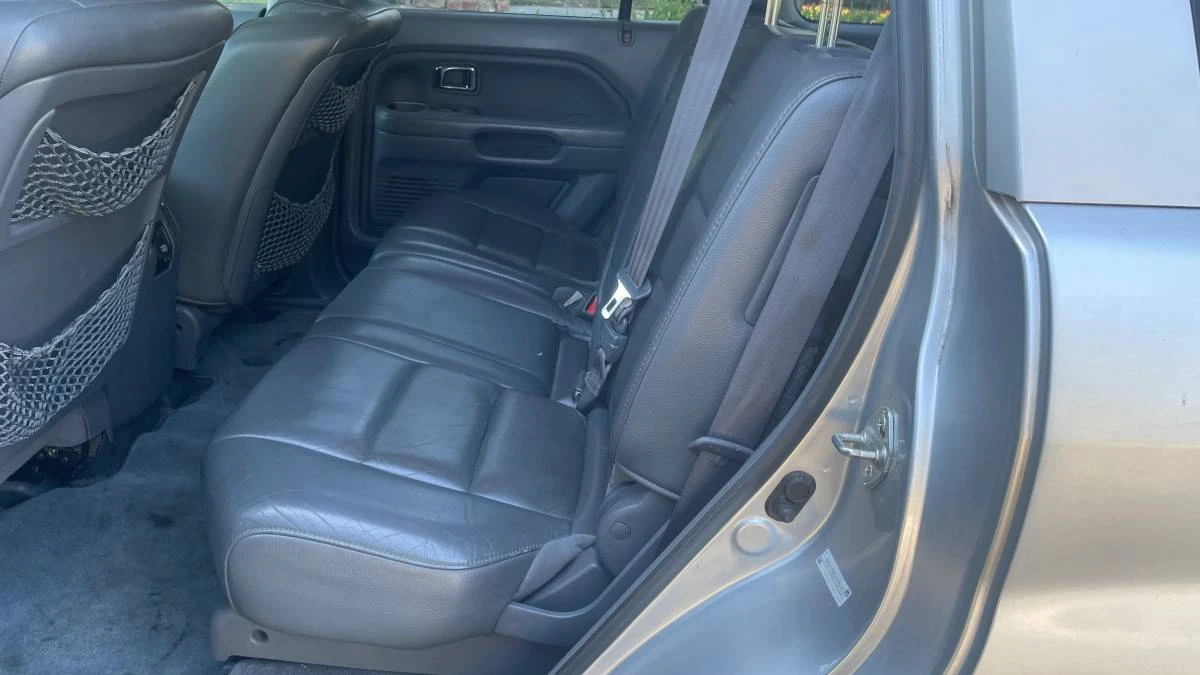 2006 Honda Pilot 1st Gen - Image 10 of 16