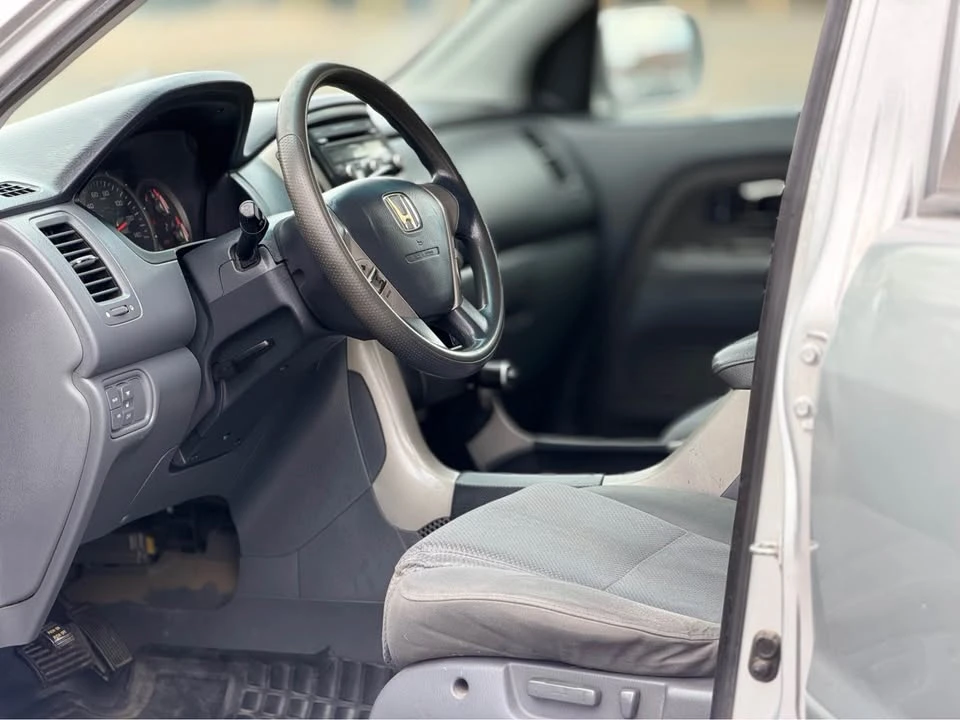 2006 Honda Pilot 1st Gen - Image 7 of 11