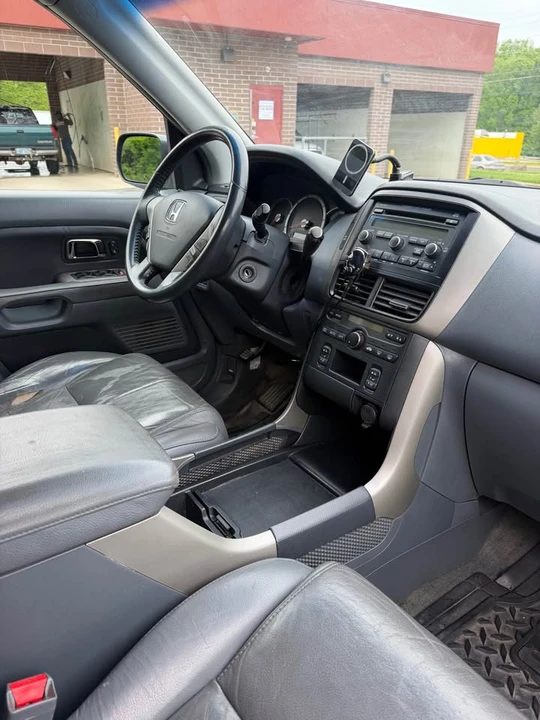 2006 Honda Pilot 1st Gen - Image 12 of 17