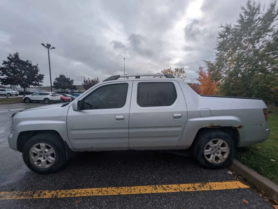2006 Honda Ridgeline 1st Gen - Image 13 of 14