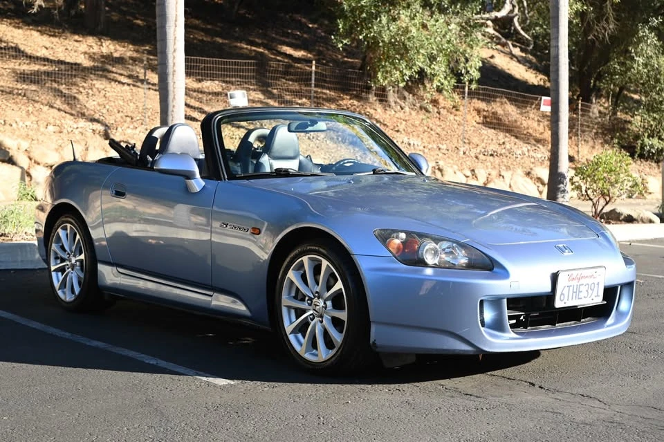 2006 Honda AP2 S2000 - Image 2 of 20