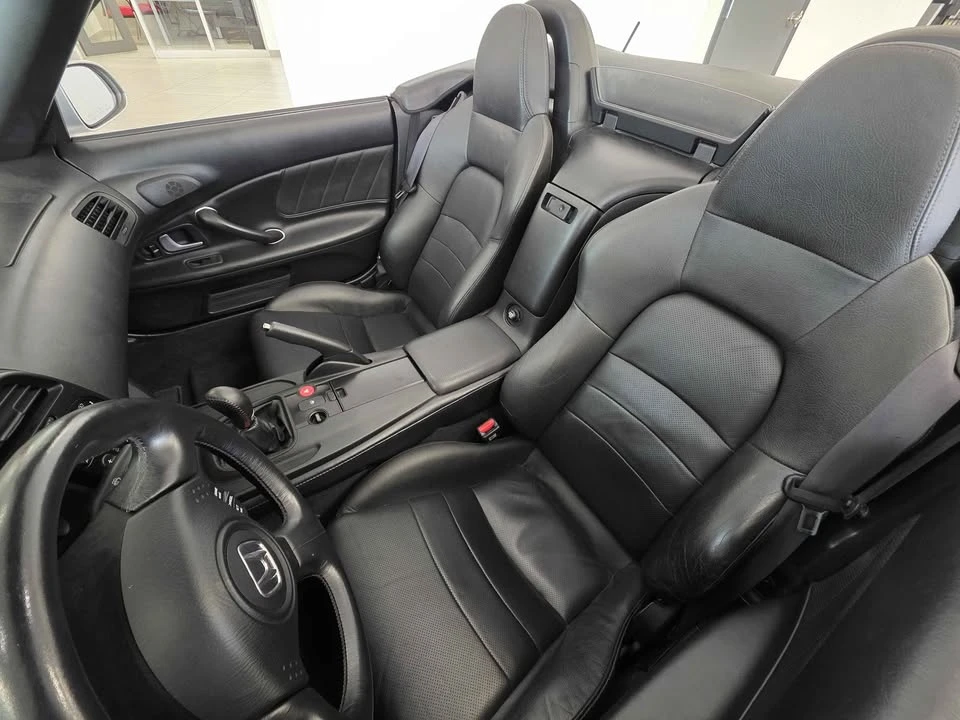 2006 Honda AP2 S2000 - Image 9 of 11