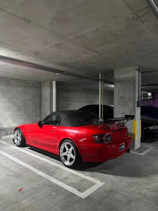 2006 Honda AP2 S2000 - Image 8 of 17