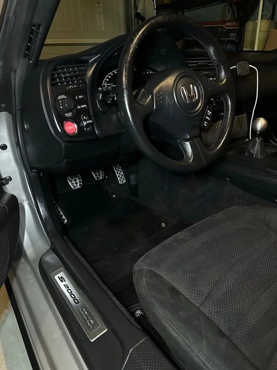 2006 Honda AP2 S2000 - Image 9 of 19