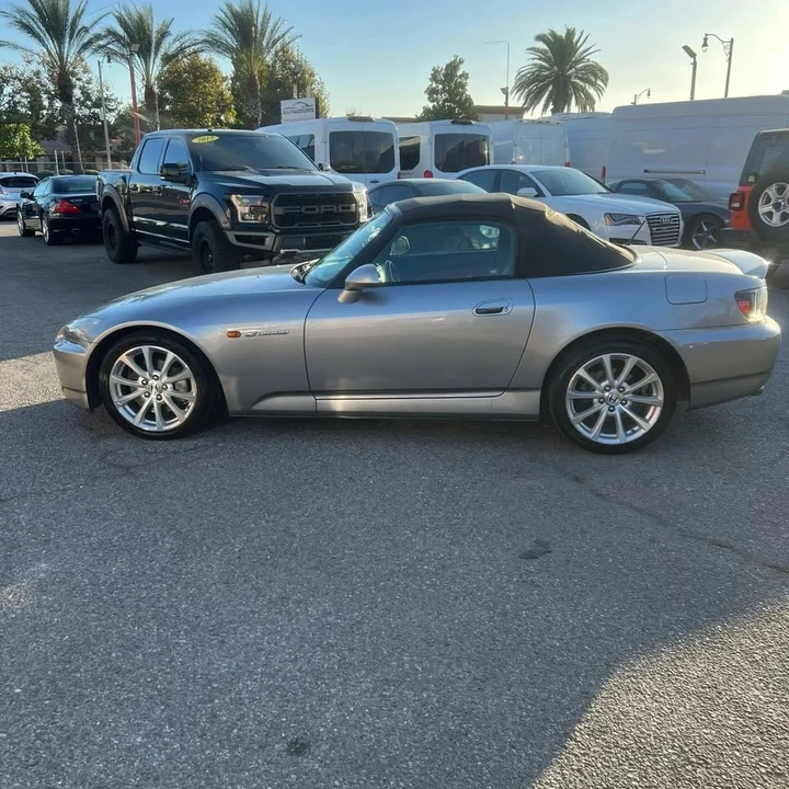 2006 Honda AP2 S2000 - Image 2 of 20