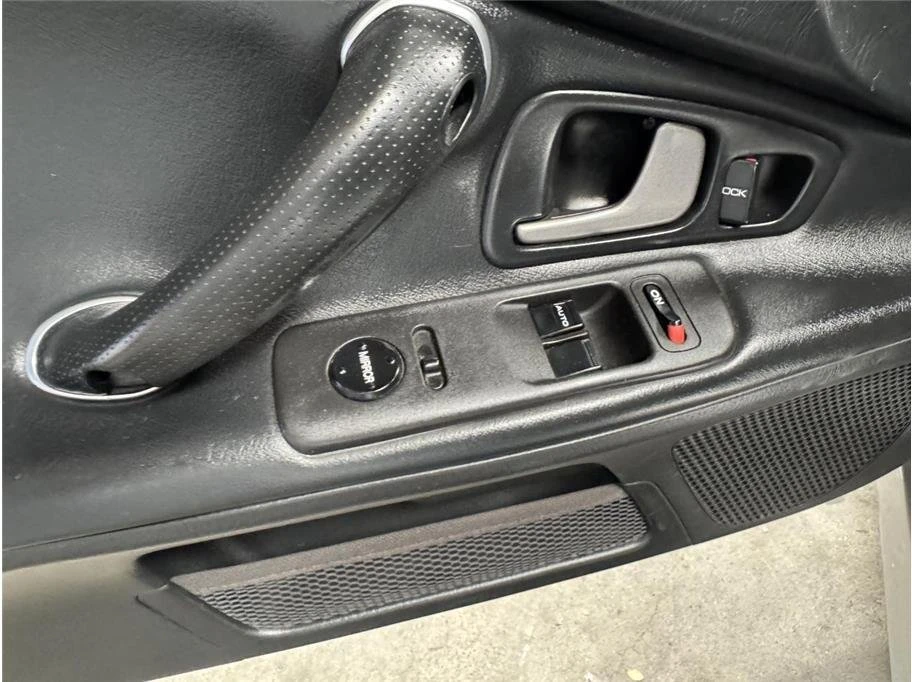2006 Honda AP2 S2000 - Image 9 of 15