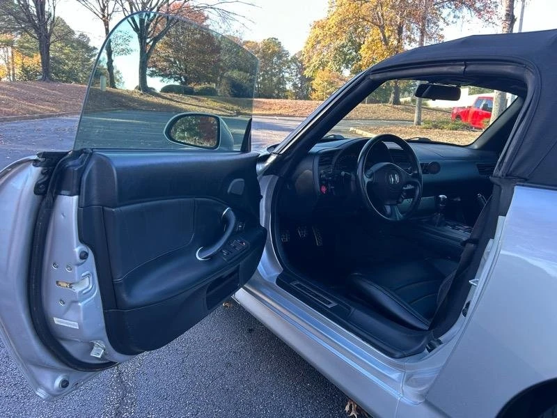 2006 Honda AP2 S2000 - Image 14 of 20