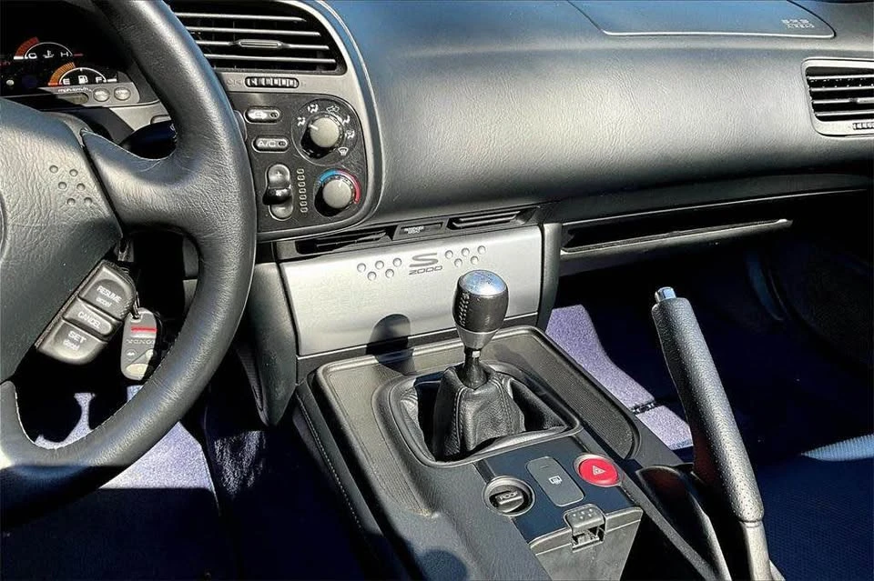 2006 Honda AP2 S2000 - Image 6 of 19