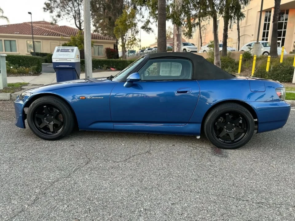 2006 Honda AP2 S2000 - Image 2 of 17