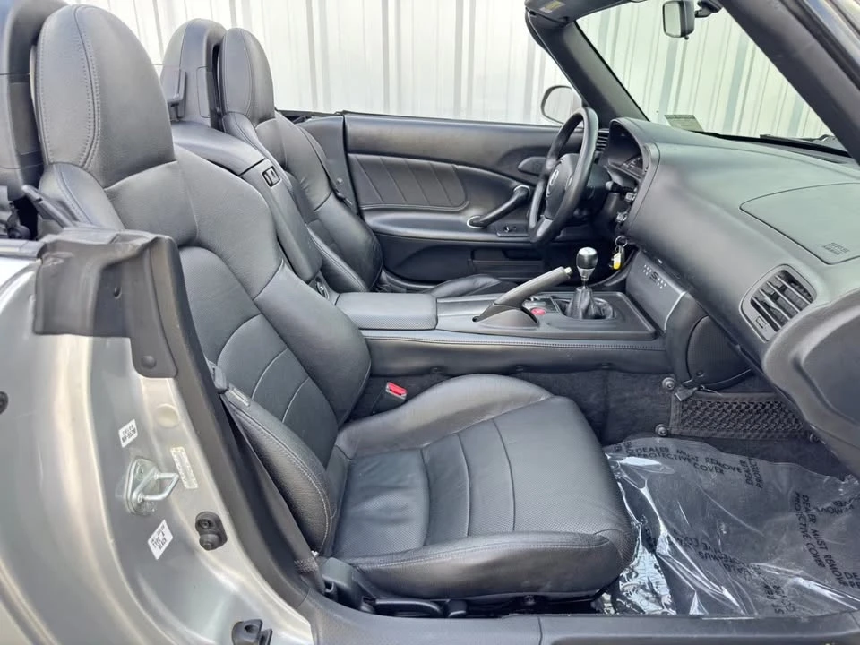 2006 Honda AP2 S2000 - Image 5 of 8