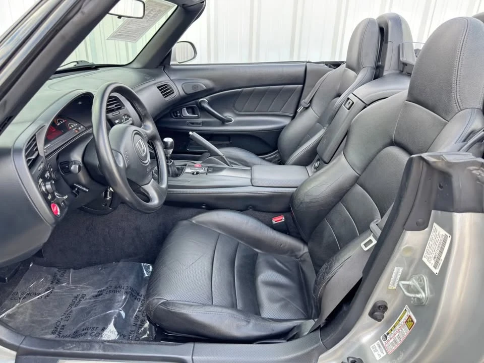 2006 Honda AP2 S2000 - Image 7 of 8