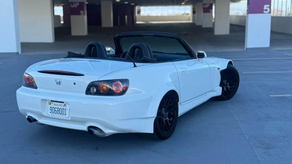 2006 Honda AP2 S2000 - Image 8 of 13