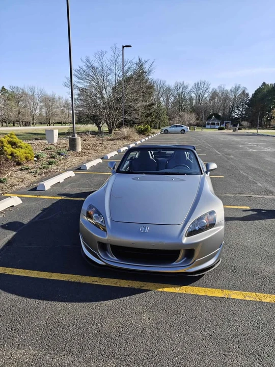 2006 Honda AP2 S2000 - Image 2 of 14