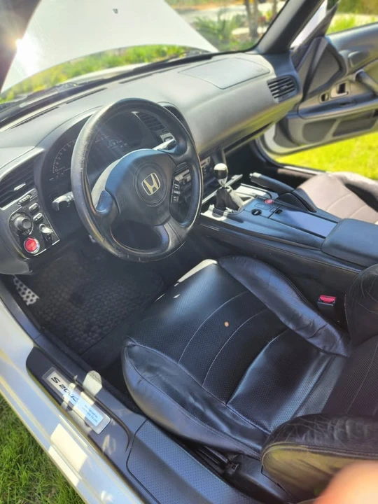 2006 Honda AP2 S2000 - Image 8 of 10