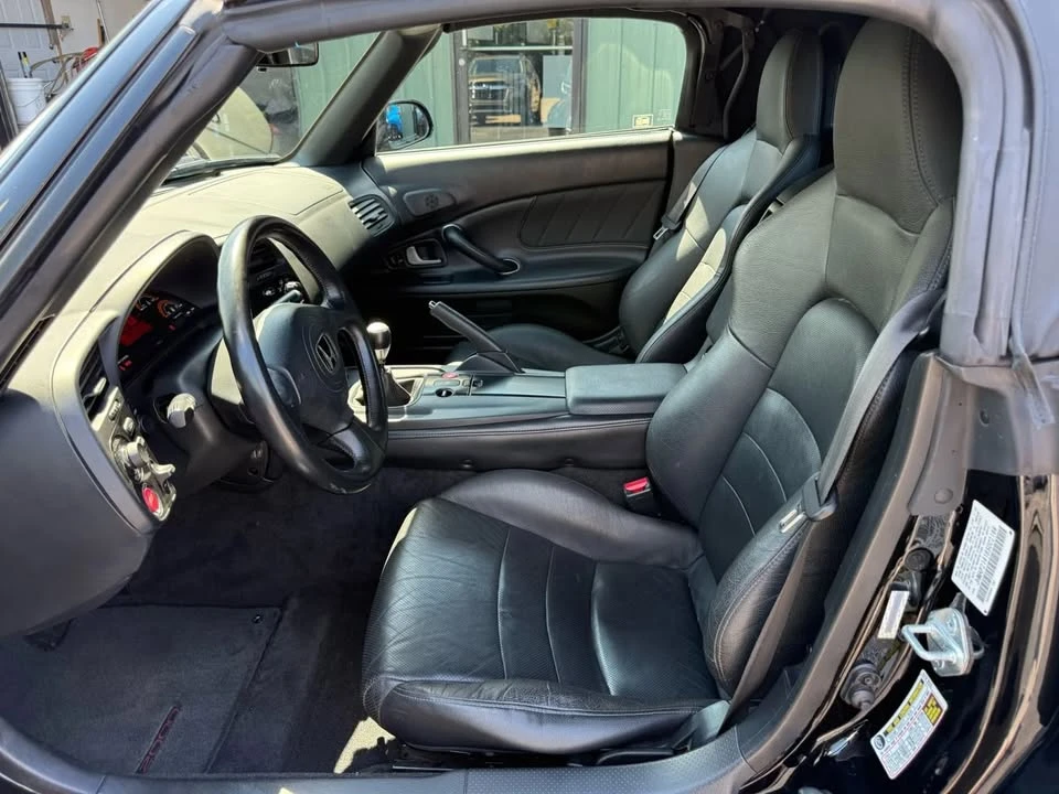 2006 Honda AP2 S2000 - Image 2 of 20