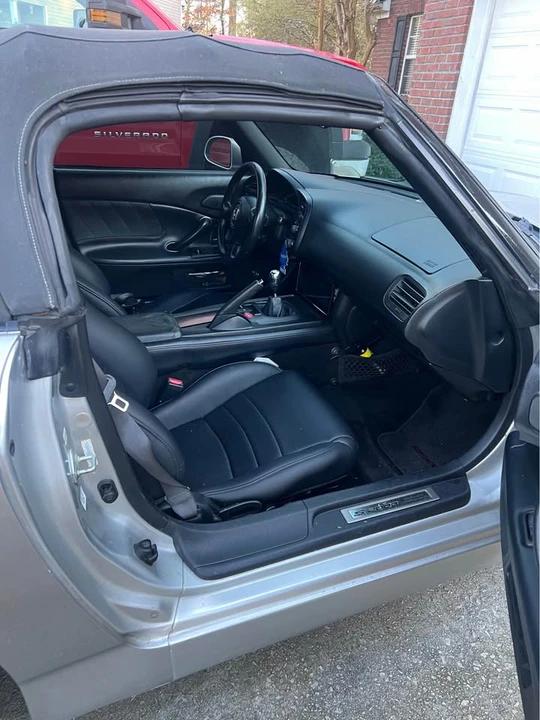 2006 Honda AP2 S2000 - Image 6 of 7