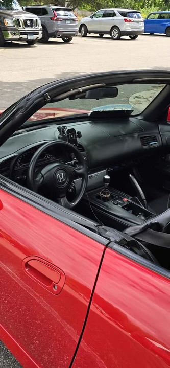 2006 Honda AP2 S2000 - Image 2 of 16