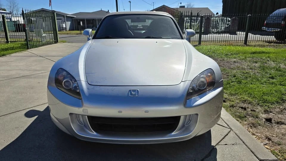 2006 Honda AP2 S2000 - Image 2 of 7