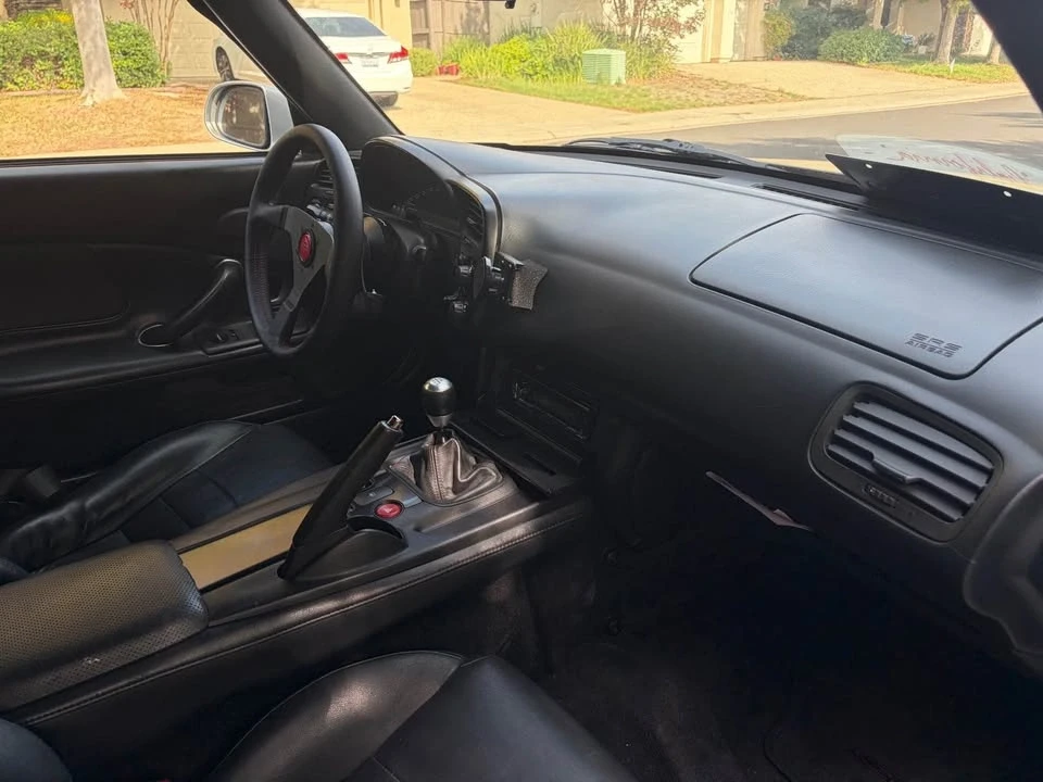2006 Honda AP2 S2000 - Image 9 of 15