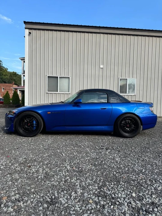 2006 Honda AP2 S2000 - Image 2 of 15