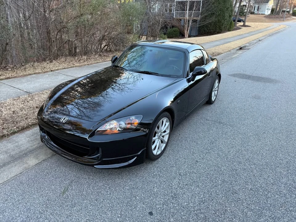 2006 Honda AP2 S2000 - Image 2 of 8