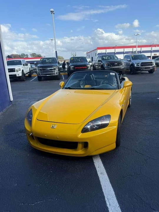 2006 Honda AP2 S2000 - Image 2 of 5