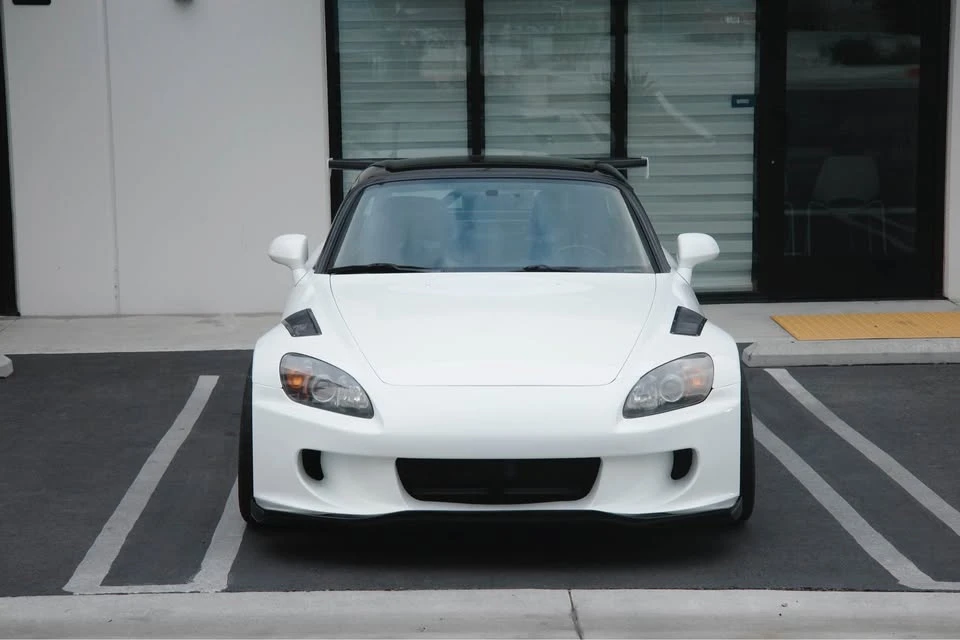 2006 Honda AP2 S2000 - Image 2 of 11