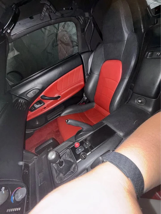 2006 Honda AP2 S2000 - Image 11 of 12